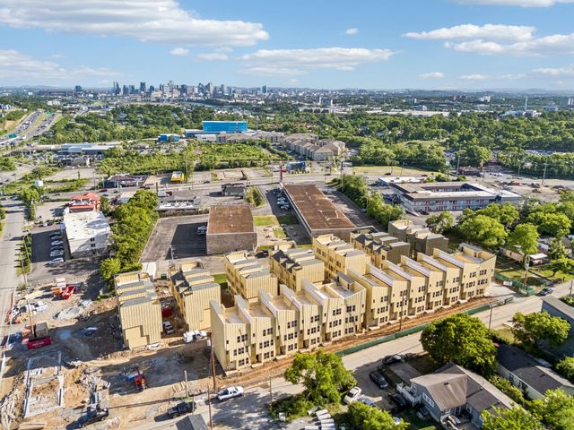 435 Wildwood Hts, Nashville, TN 37207