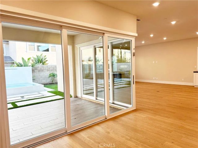 58 Ray, Irvine, CA 92618