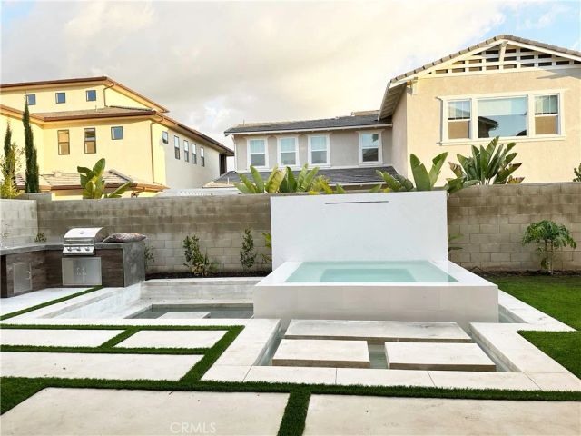 58 Ray, Irvine, CA 92618