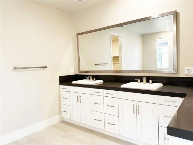 58 Ray, Irvine, CA 92618
