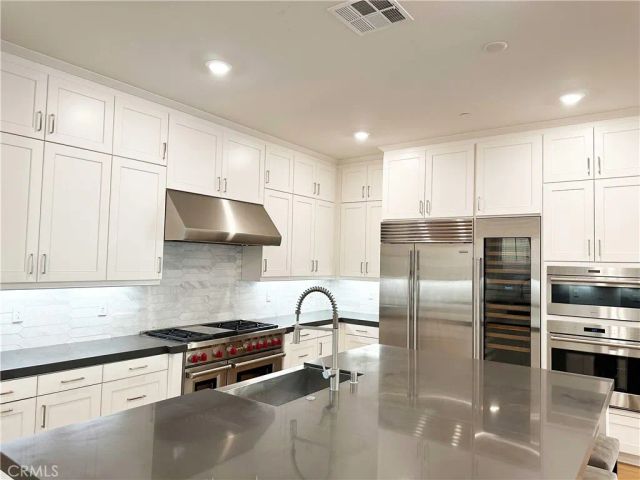 58 Ray, Irvine, CA 92618