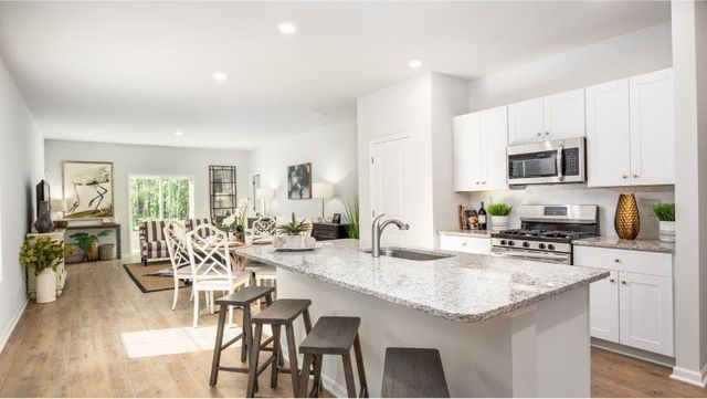 1037 Harbor Dr., Calabash, NC 28467