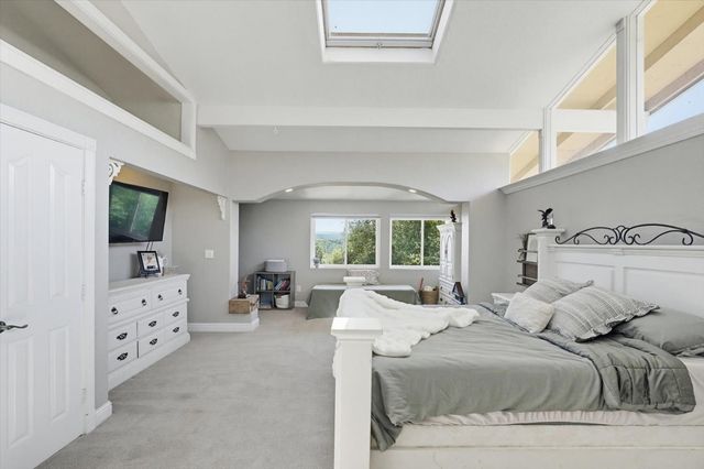 2383 Pinon Rd, Rescue, CA 95672