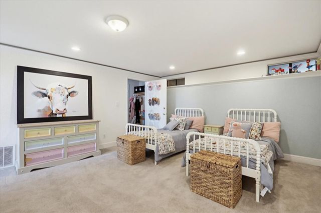 2383 Pinon Rd, Rescue, CA 95672