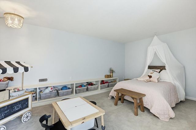 2383 Pinon Rd, Rescue, CA 95672