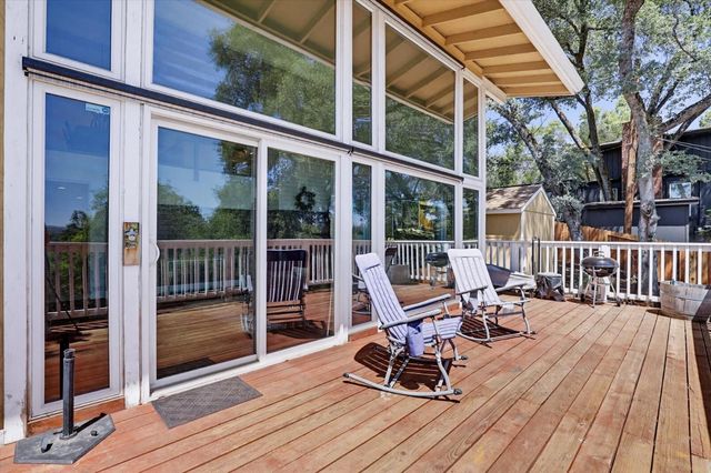 2383 Pinon Rd, Rescue, CA 95672