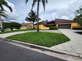 168 MEADOWLARK Drive, Royal Palm Beach, FL 33411