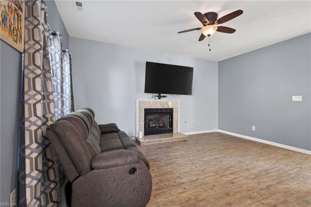 2217 Arrowstone CT, Virginia Beach, VA 23456