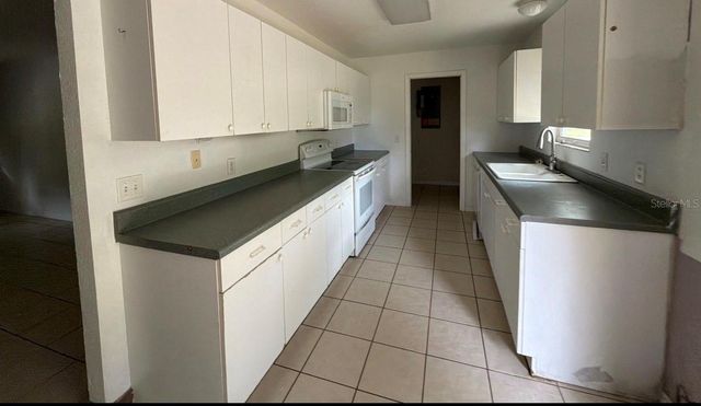 2249 WOODMERE ROAD, Venice, FL 34293