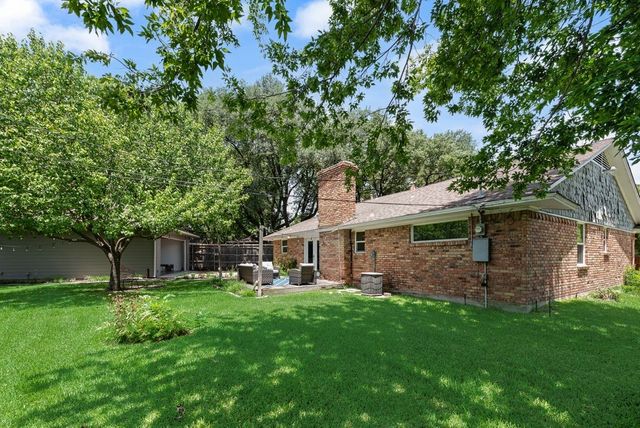 9619 Liptonshire Drive, Dallas, TX 75238