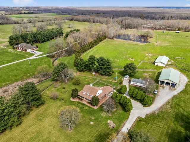 4086 Murfreesboro Hwy, Manchester, TN 37355