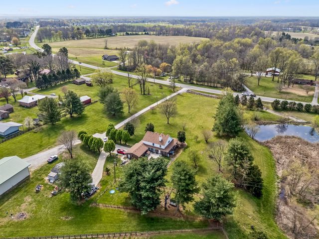 4086 Murfreesboro Hwy, Manchester, TN 37355