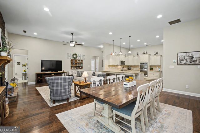 143 Linchwood Drive, Senoia, GA 30276