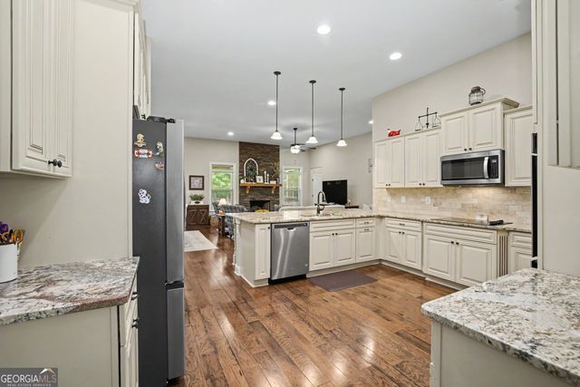 143 Linchwood Drive, Senoia, GA 30276