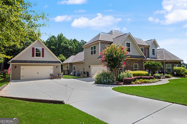 143 Linchwood Drive, Senoia, GA 30276
