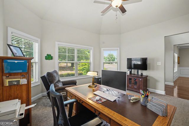 143 Linchwood Drive, Senoia, GA 30276