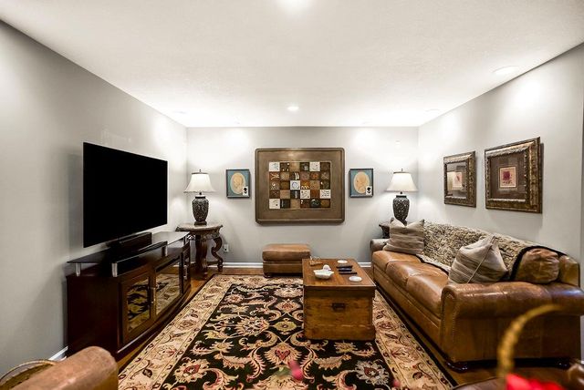 2413 SW RICHWOOD Circle, Blue Springs, MO 64015
