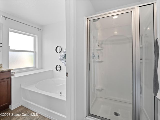 1201 Roslyn Avenue NW, Palm Bay, FL 32907