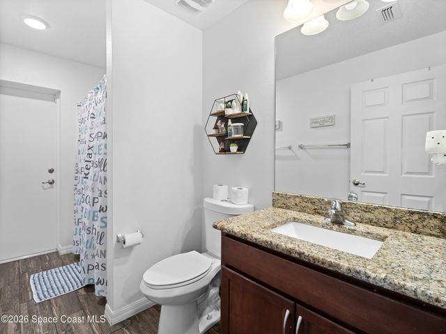 1201 Roslyn Avenue NW, Palm Bay, FL 32907