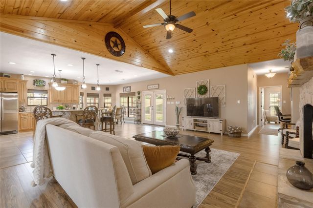 231 Dogwood Hill Trail, Groveton, TX 75845
