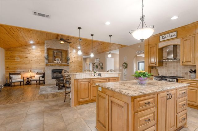 231 Dogwood Hill Trail, Groveton, TX 75845