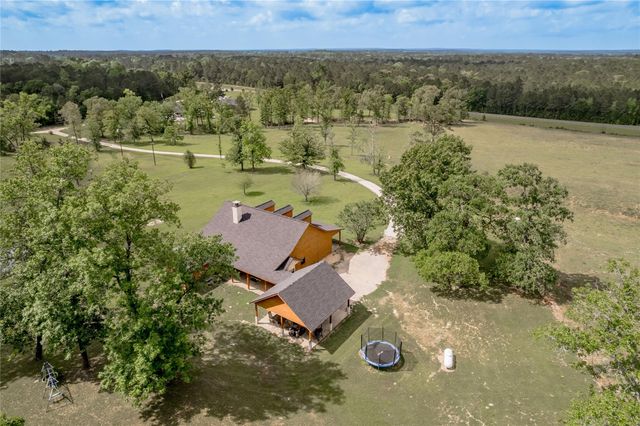 231 Dogwood Hill Trail, Groveton, TX 75845