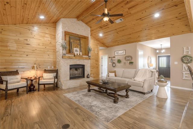 231 Dogwood Hill Trail, Groveton, TX 75845