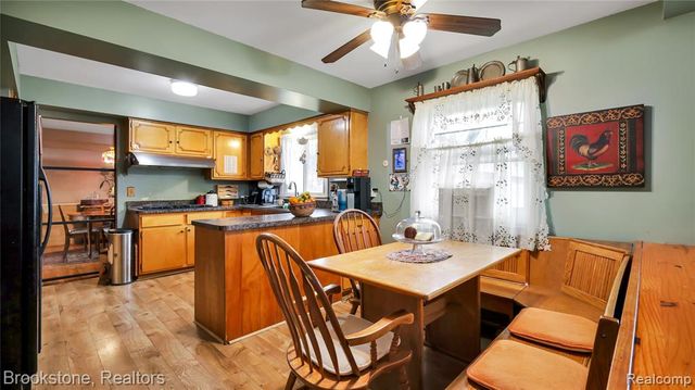 36762 Harwick Court, Clinton Township, MI 48035