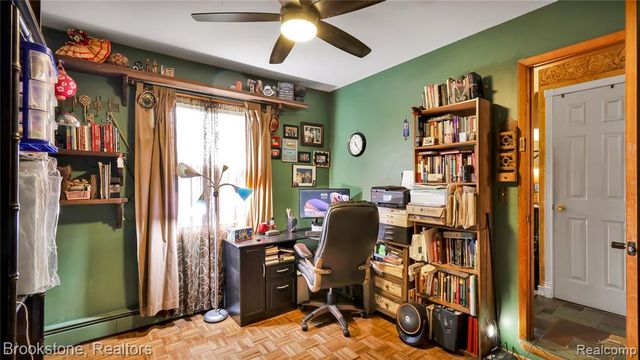 36762 Harwick Court, Clinton Township, MI 48035