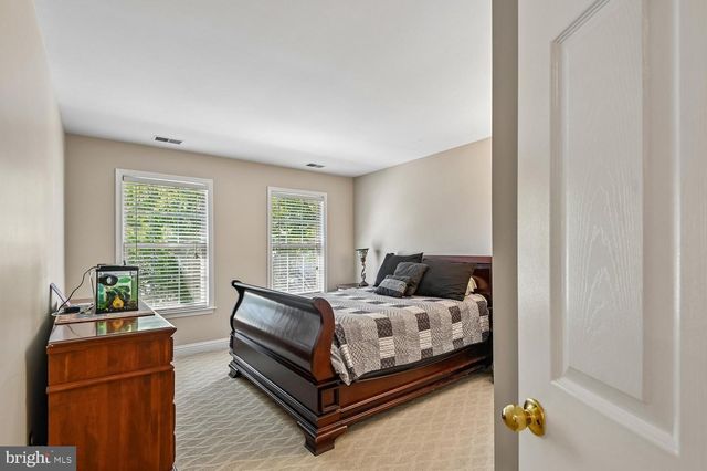 2024 OLD WILLOW WAY, Crofton, MD 21114
