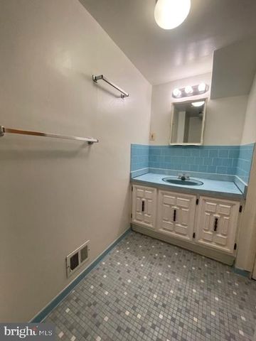 4408 GLENRIDGE ST, Kensington, MD 20895