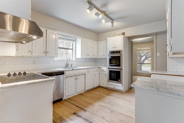 311 Glen Oaks Boulevard, Dallas, TX 75232