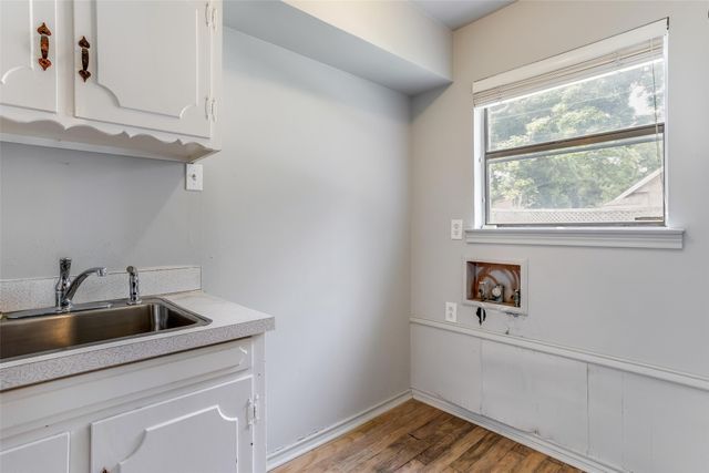 311 Glen Oaks Boulevard, Dallas, TX 75232