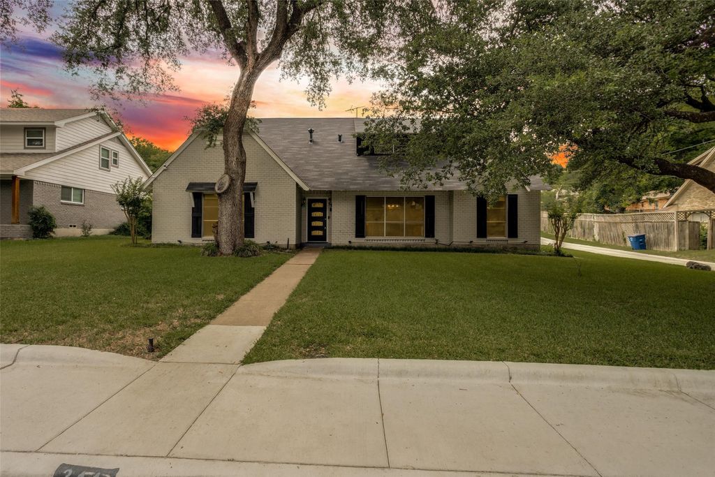 311 Glen Oaks Boulevard, Dallas, TX 75232