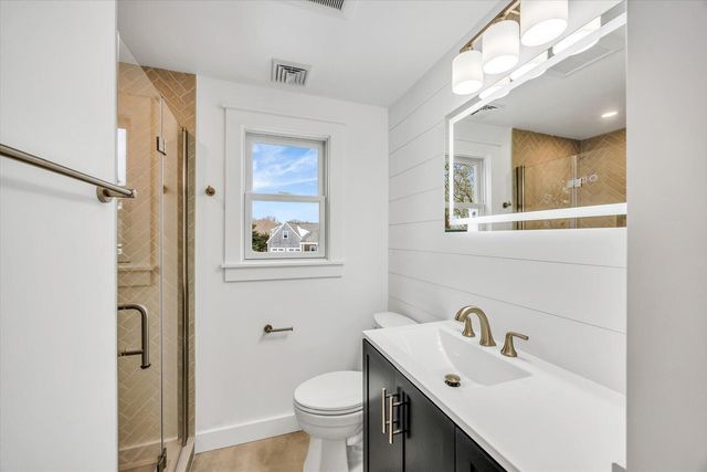 531 Menauhant Road, East Falmouth, MA 02536