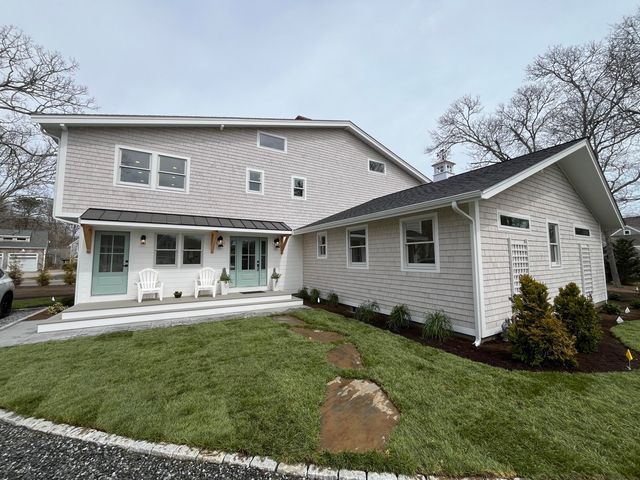 531 Menauhant Road, East Falmouth, MA 02536