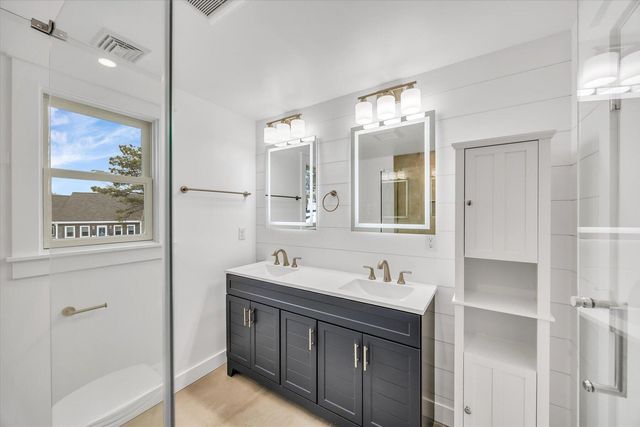 531 Menauhant Road, East Falmouth, MA 02536