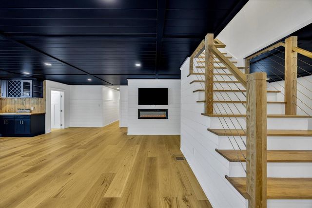 531 Menauhant Road, East Falmouth, MA 02536