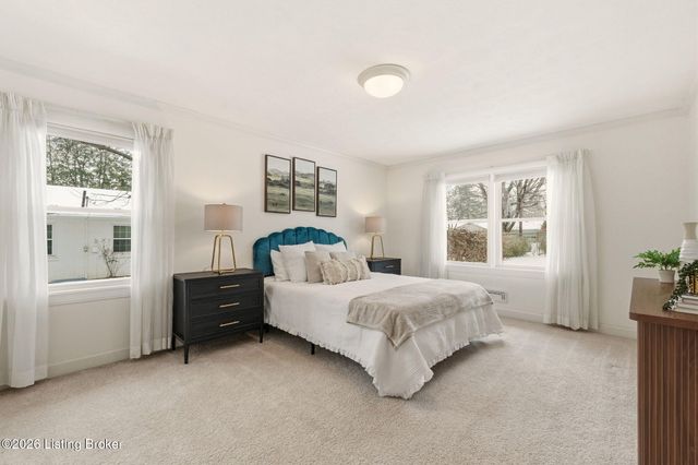 6312 Limewood Cir, Louisville, KY 40222