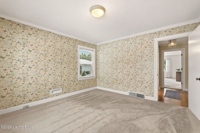 6312 Limewood Cir, Louisville, KY 40222