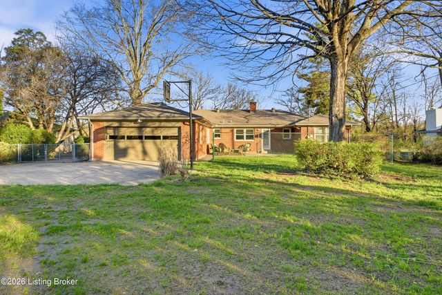 6312 Limewood Cir, Louisville, KY 40222