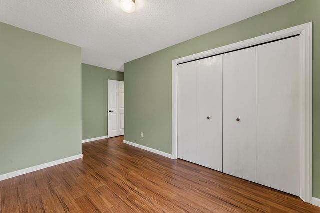614 37th Street SW, Rochester, MN 55902
