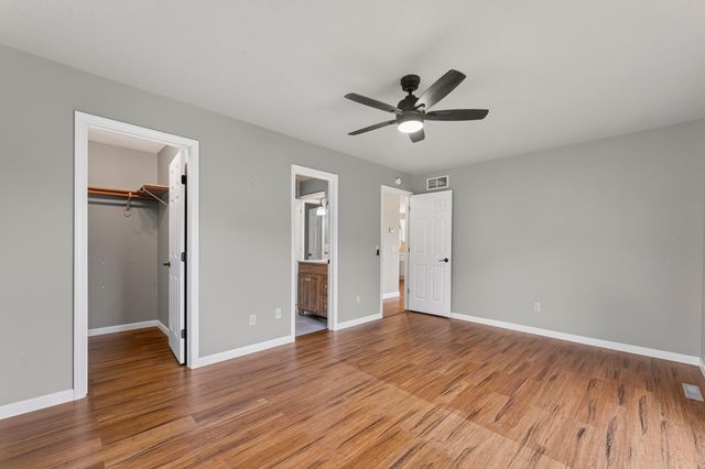 614 37th Street SW, Rochester, MN 55902
