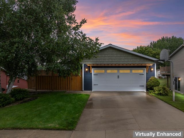 614 37th Street SW, Rochester, MN 55902