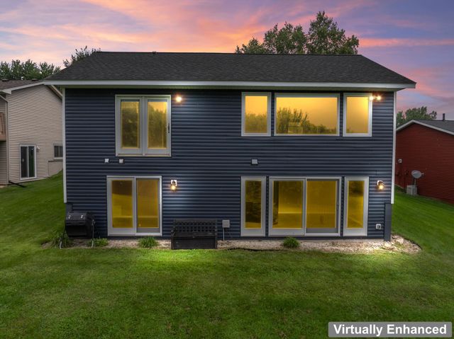 614 37th Street SW, Rochester, MN 55902