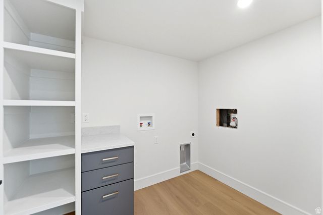 7571 S PROSPECTOR DR, Cottonwood Heights, UT 84121