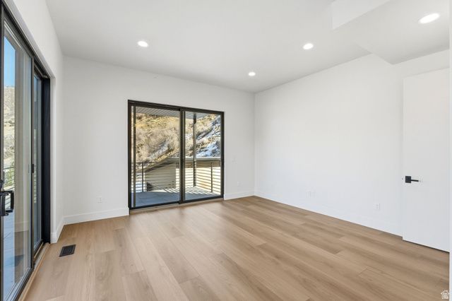 7571 S PROSPECTOR DR, Cottonwood Heights, UT 84121