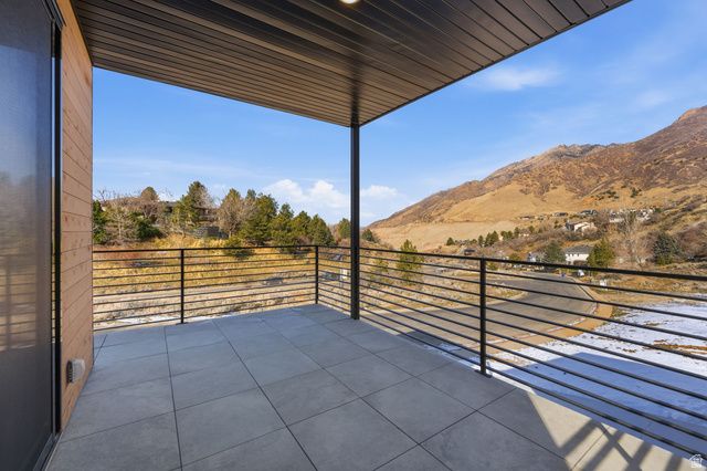 7571 S PROSPECTOR DR, Cottonwood Heights, UT 84121