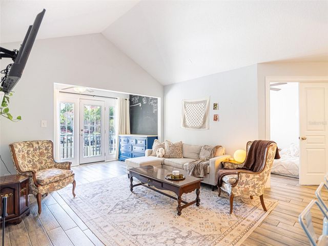 249 AFTON SQUARE 211, Altamonte Springs, FL 32714