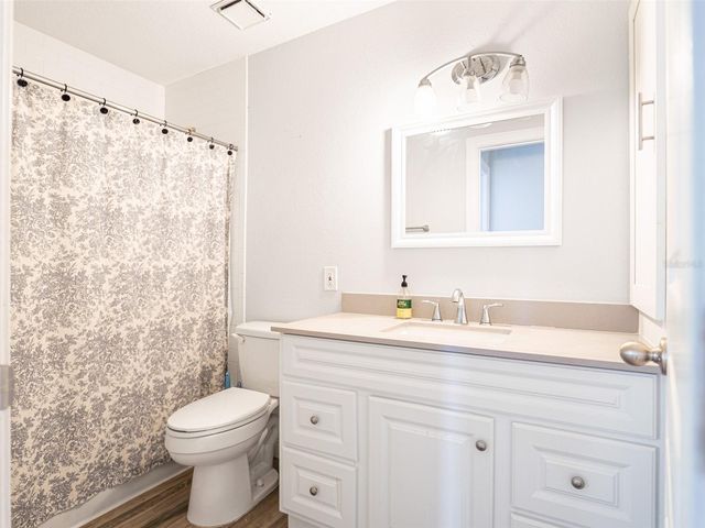249 AFTON SQUARE 211, Altamonte Springs, FL 32714